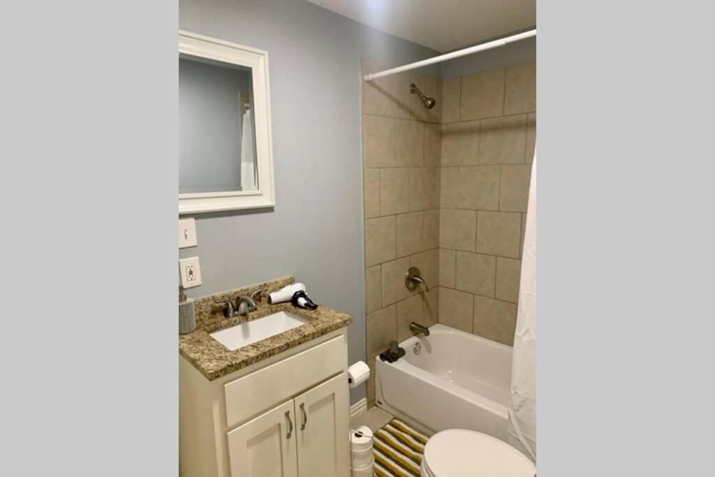 **Min Frm Dwntwn Fort Worth*Modern*Cozy*Townhome** Exterior foto